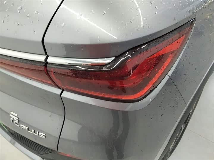 Фото 8 - BYD Yuan Plus