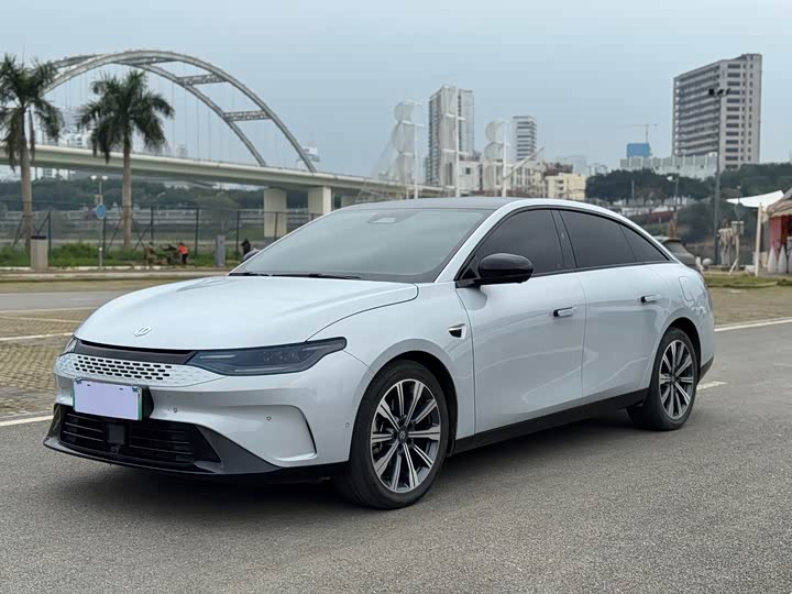 Фото 1 - Leapmotor C01