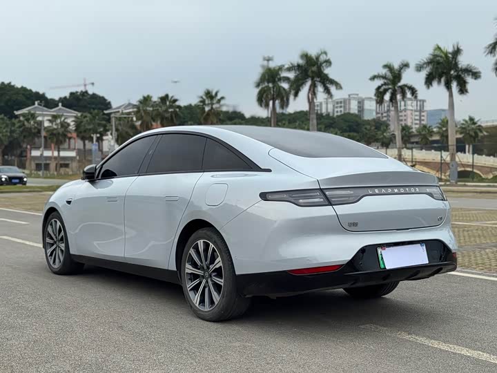 Фото 7 - Leapmotor C01