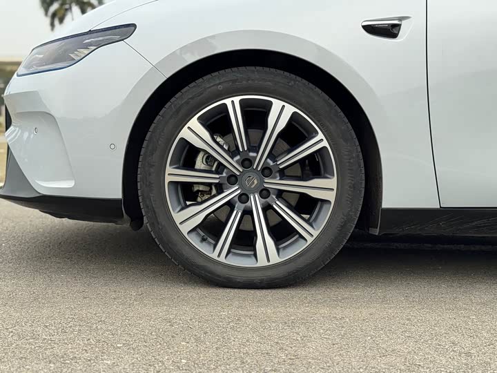 Фото 9 - Leapmotor C01