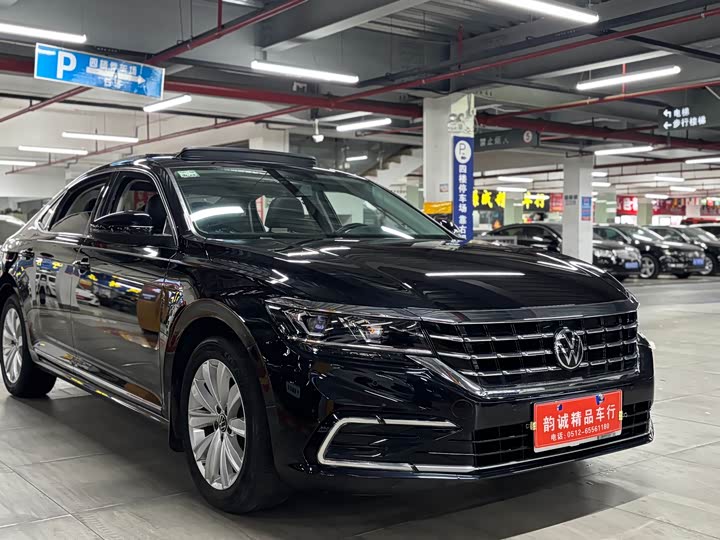 Фото 6 - Volkswagen Passat