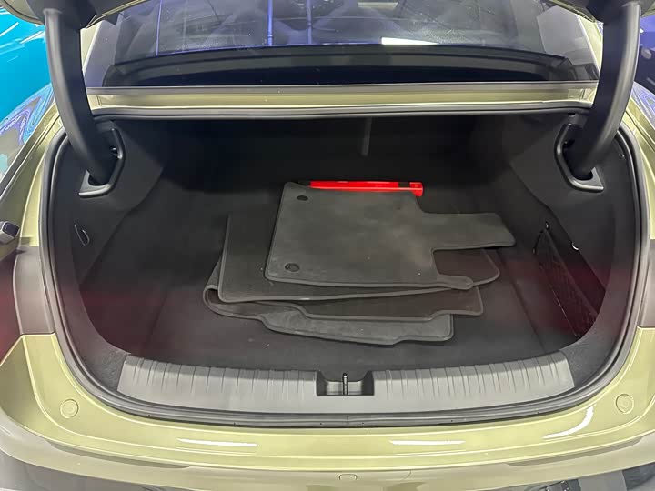 Фото 8 - Xiaomi SU7