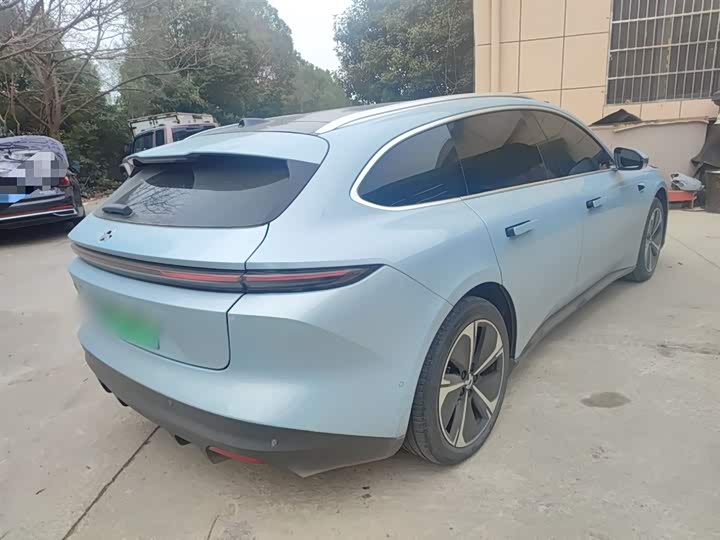 Фото 7 - Nio ET5T