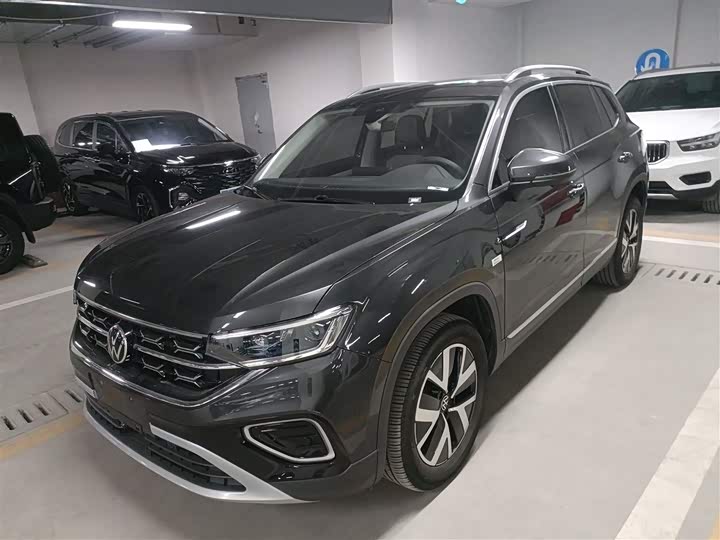 Фото 1 - Volkswagen Tayron