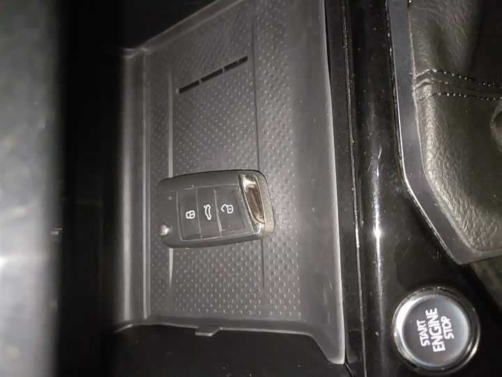 Фото 9 - Volkswagen Tayron