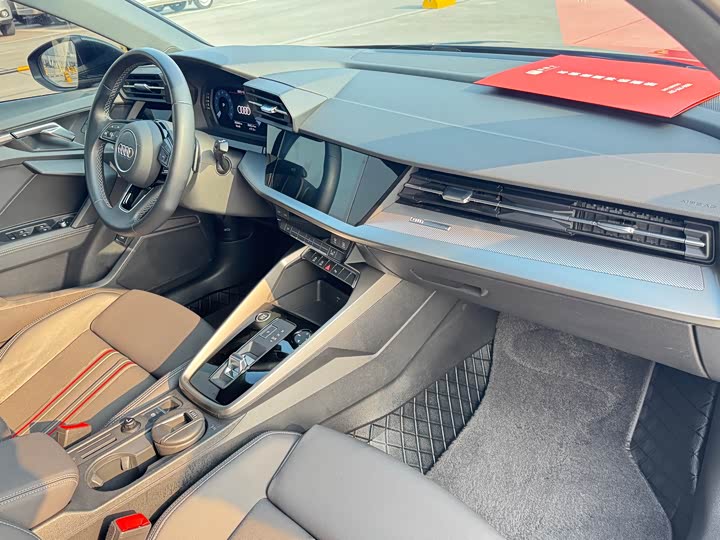 Фото 4 - Audi A3