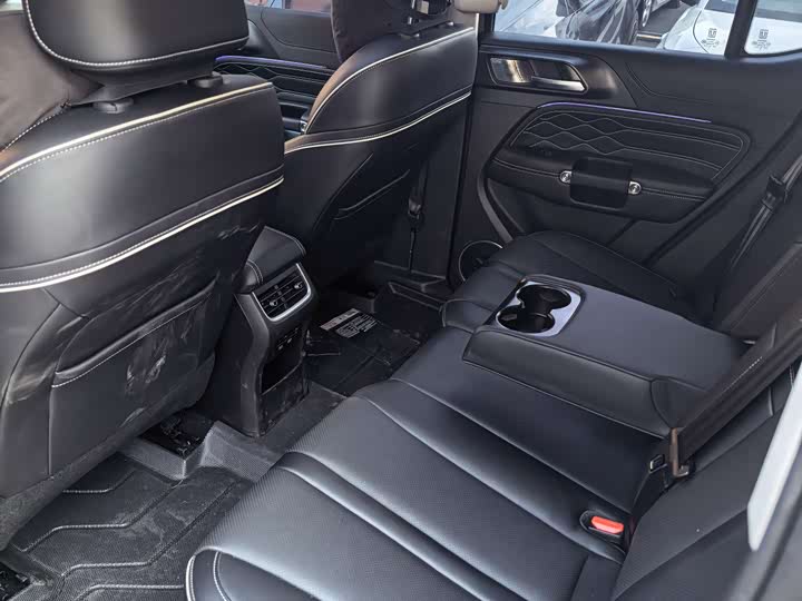 Фото 8 - Tank 300