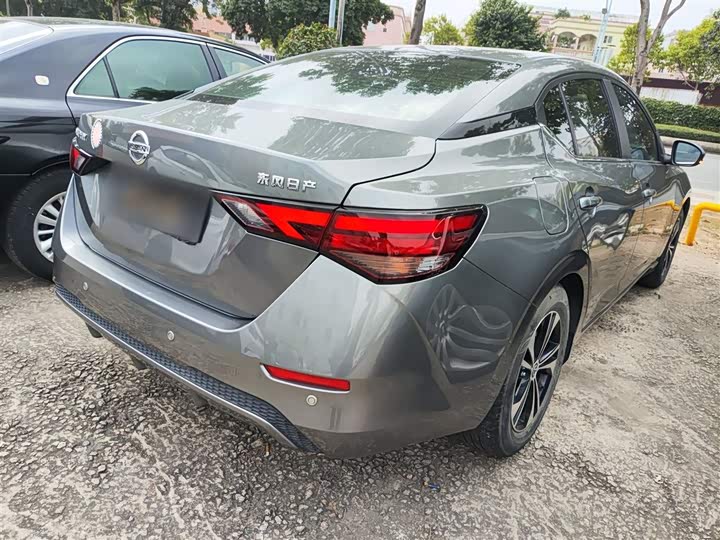 Фото 7 - Nissan Sylphy