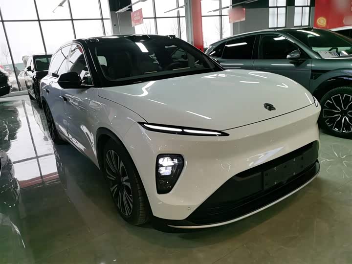 Фото 4 - Nio ES8