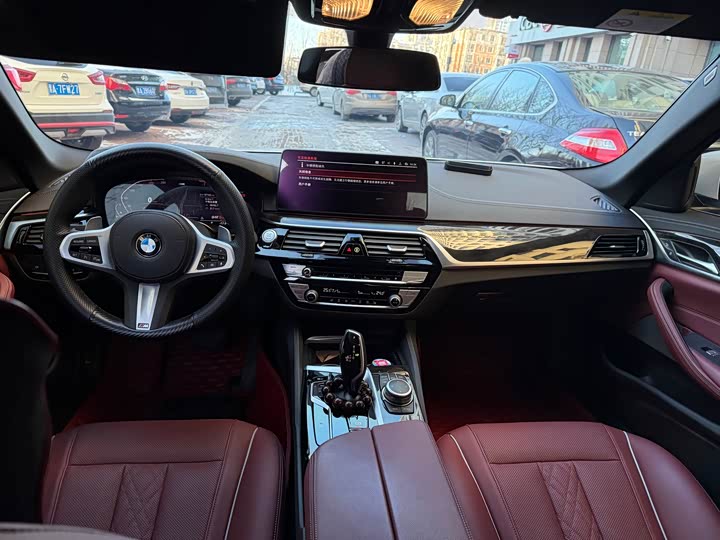 Фото 8 - BMW 5 Series