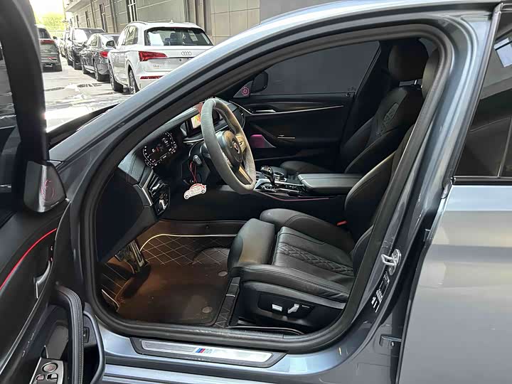 Фото 7 - BMW 5 Series