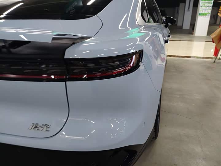 Фото 8 - Voyah Passion