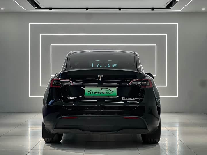 Фото 5 - Tesla Model Y