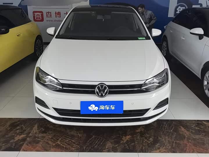 Фото 2 - Volkswagen Polo