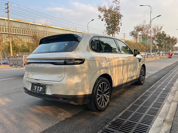 Фото 5 - Leapmotor B10