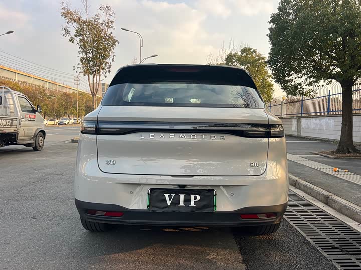 Фото 6 - Leapmotor B10