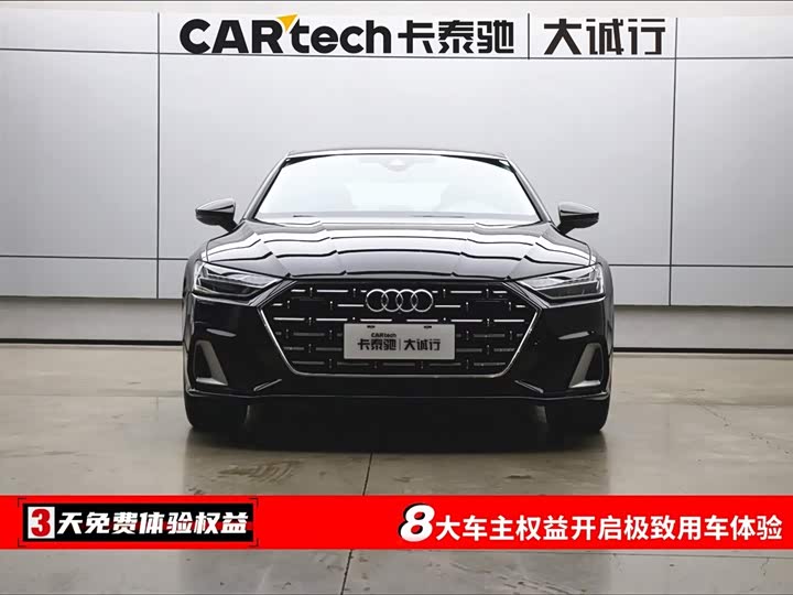 Фото 2 - Audi A7L