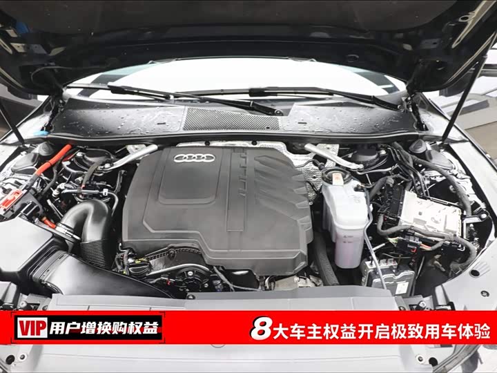 Фото 7 - Audi A7L