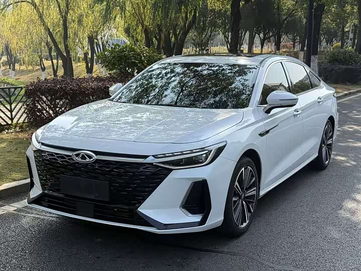 Фото 1 - Chery Arrizo 8