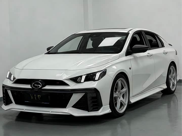 Фото 1 - GAC Trumpchi Empow R