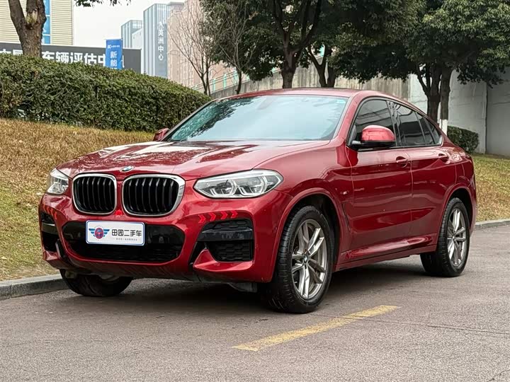 Фото 1 - BMW X4