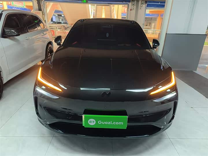 Фото 3 - Nio Onvo L60