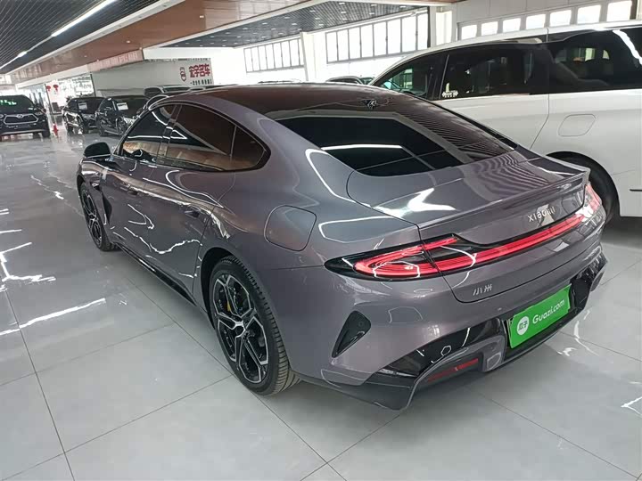 Фото 5 - Xiaomi SU7