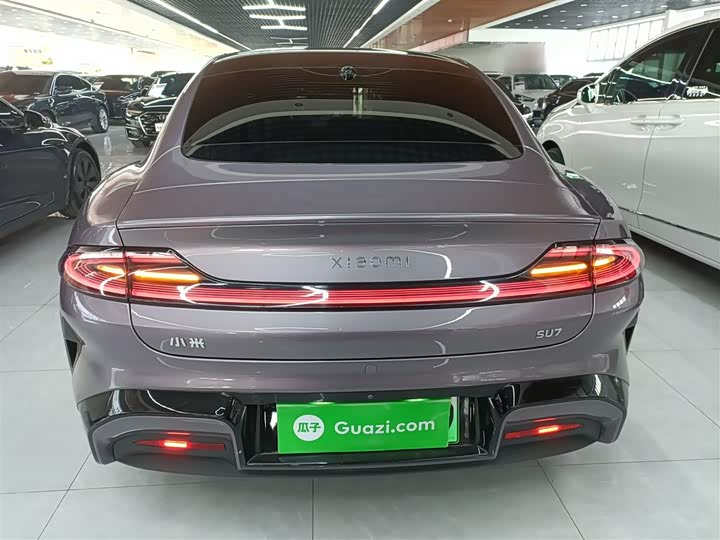 Фото 6 - Xiaomi SU7