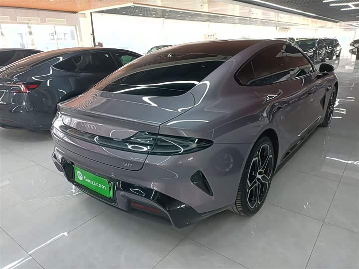 Фото 7 - Xiaomi SU7