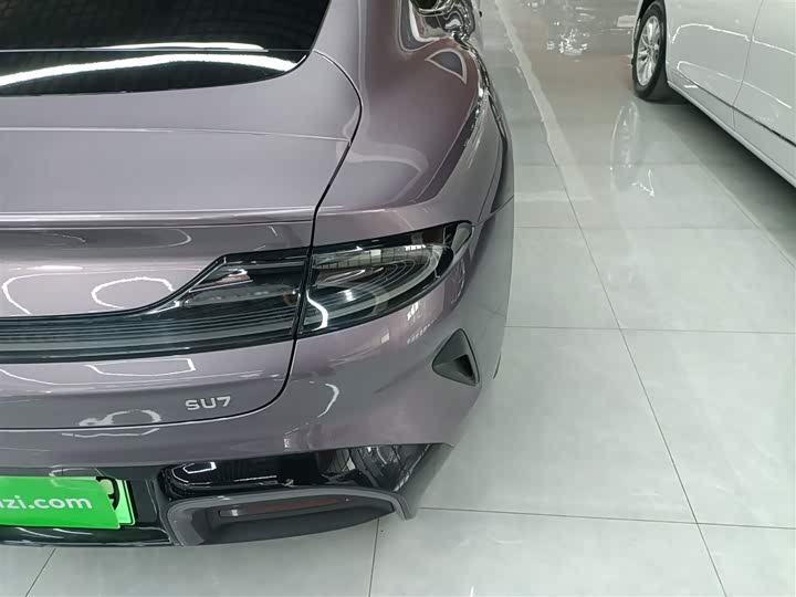 Фото 8 - Xiaomi SU7