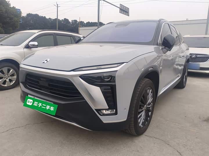 Фото 1 - Nio ES8