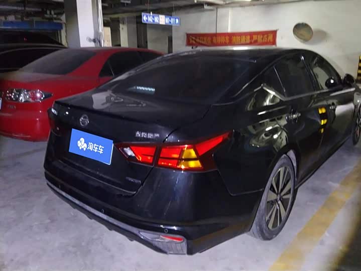 Фото 3 - Nissan Teana