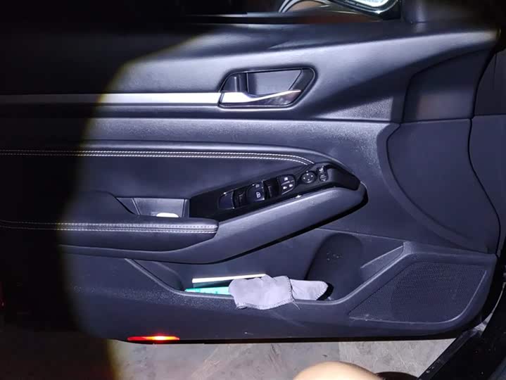 Фото 7 - Nissan Teana