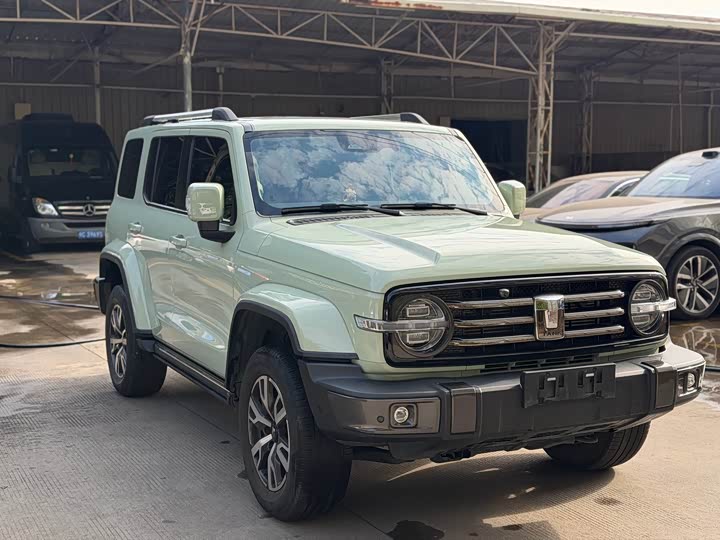 Фото 3 - Tank 300