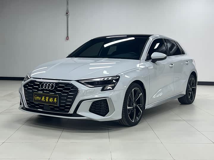 Фото 1 - Audi A3