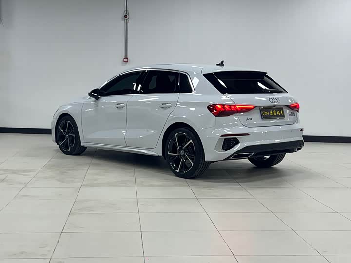 Фото 3 - Audi A3