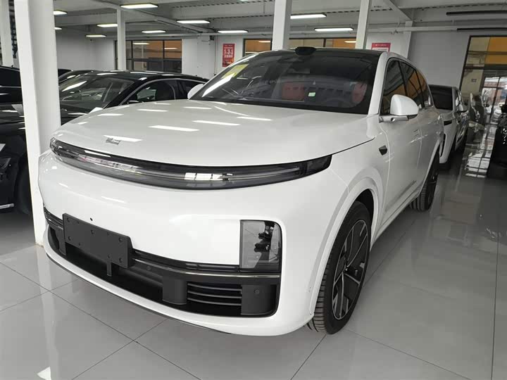 Фото 2 - LiXiang L7