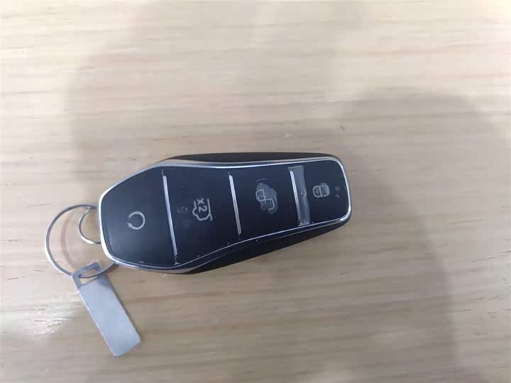 Фото 9 - BYD Song L