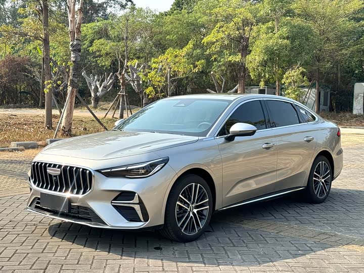 Фото 1 - Geely Emgrand