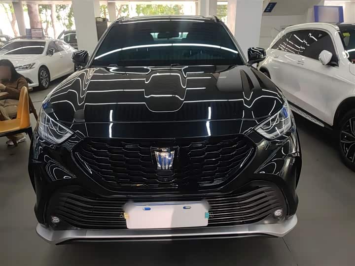 Фото 3 - Toyota Crown Kluger