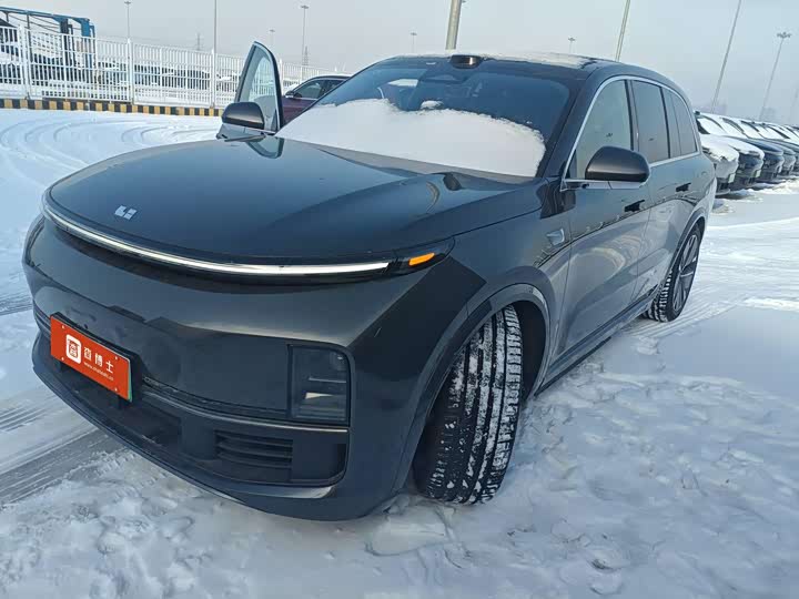 Фото 1 - LiXiang L8