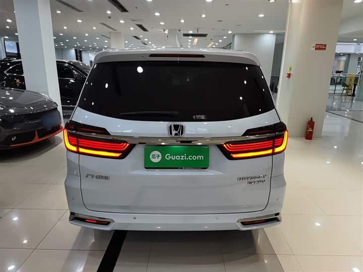 Фото 6 - Honda Odyssey