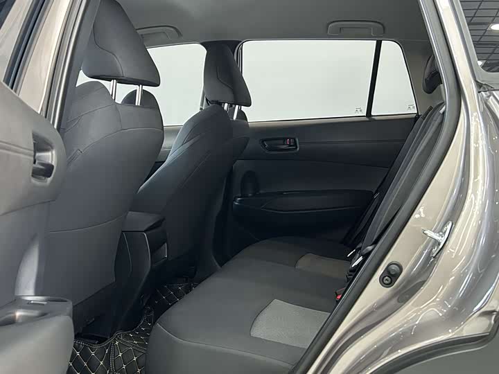 Фото 9 - Toyota Frontlander