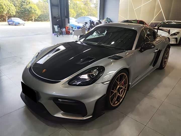 Фото 1 - Porsche 718