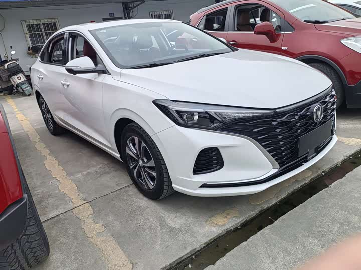 Фото 3 - Changan Eado Plus