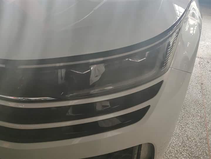 Фото 5 - Volkswagen Tavendor