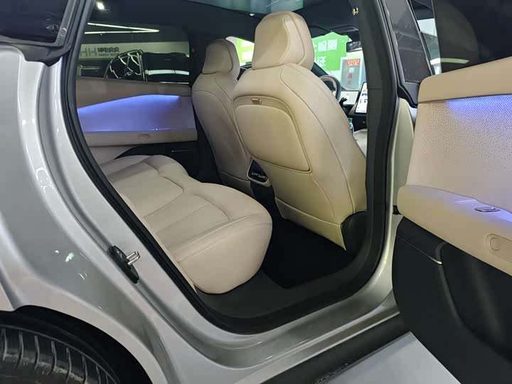 Фото 6 - XPeng F57