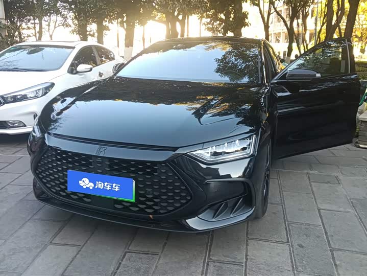 Фото 1 - BYD Han