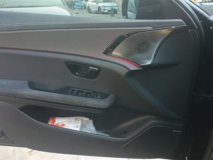 Фото 7 - BYD Han