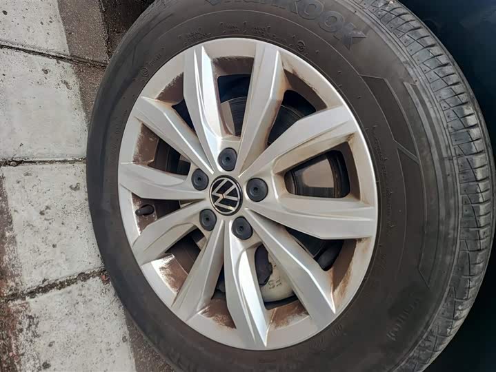 Фото 6 - Volkswagen Polo